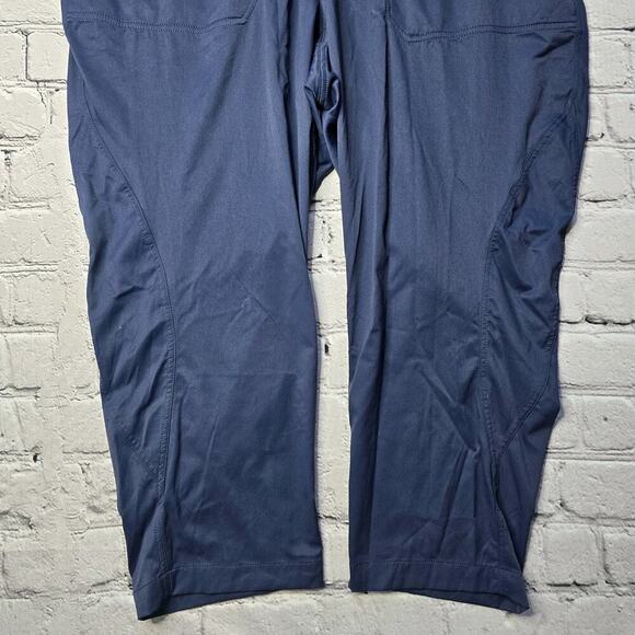 The North Face Aphrodite Motion Capri Pants Navy Blue Drawstring New Size 3X - Picture 3 of 13